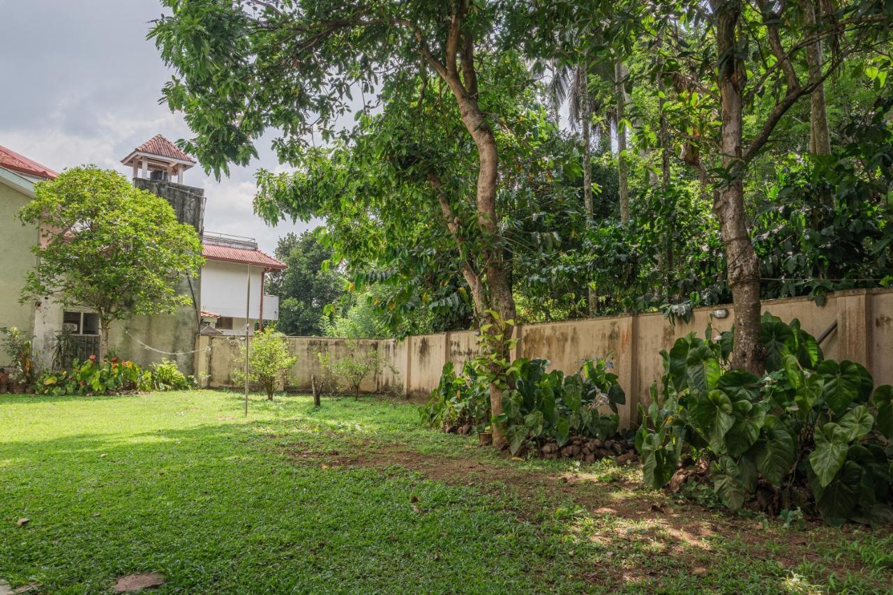 Kandy Twin Hostel Екстер'єр фото