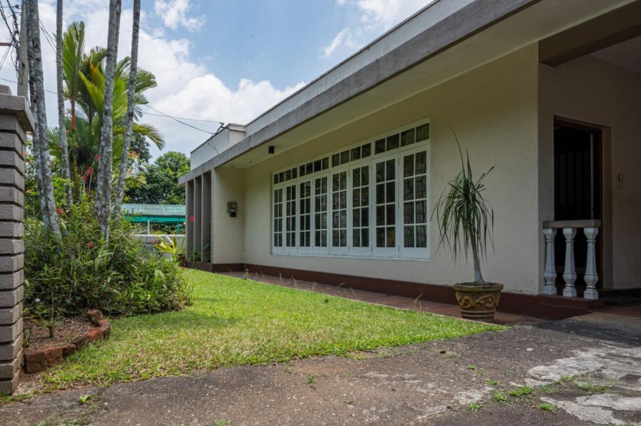 Kandy Twin Hostel Екстер'єр фото