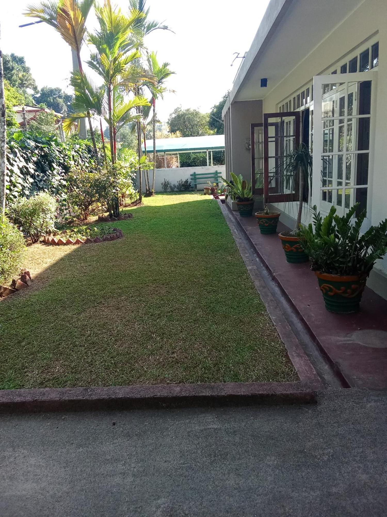 Kandy Twin Hostel Екстер'єр фото