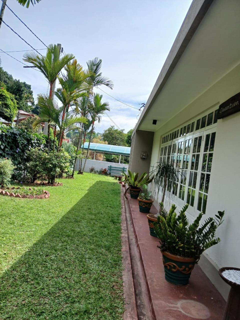 Kandy Twin Hostel Екстер'єр фото