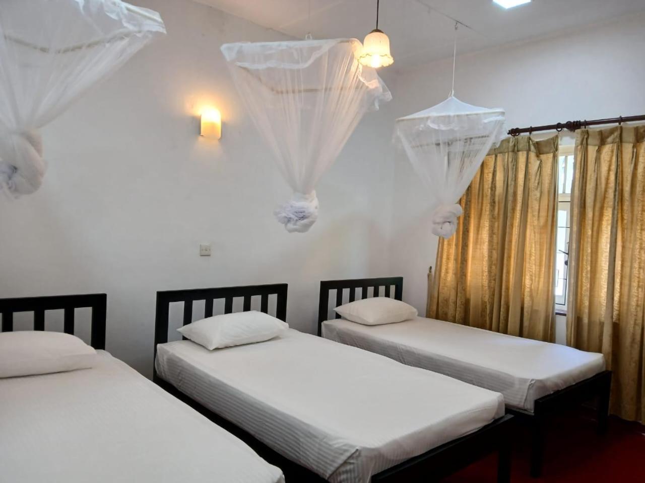 Kandy Twin Hostel Екстер'єр фото